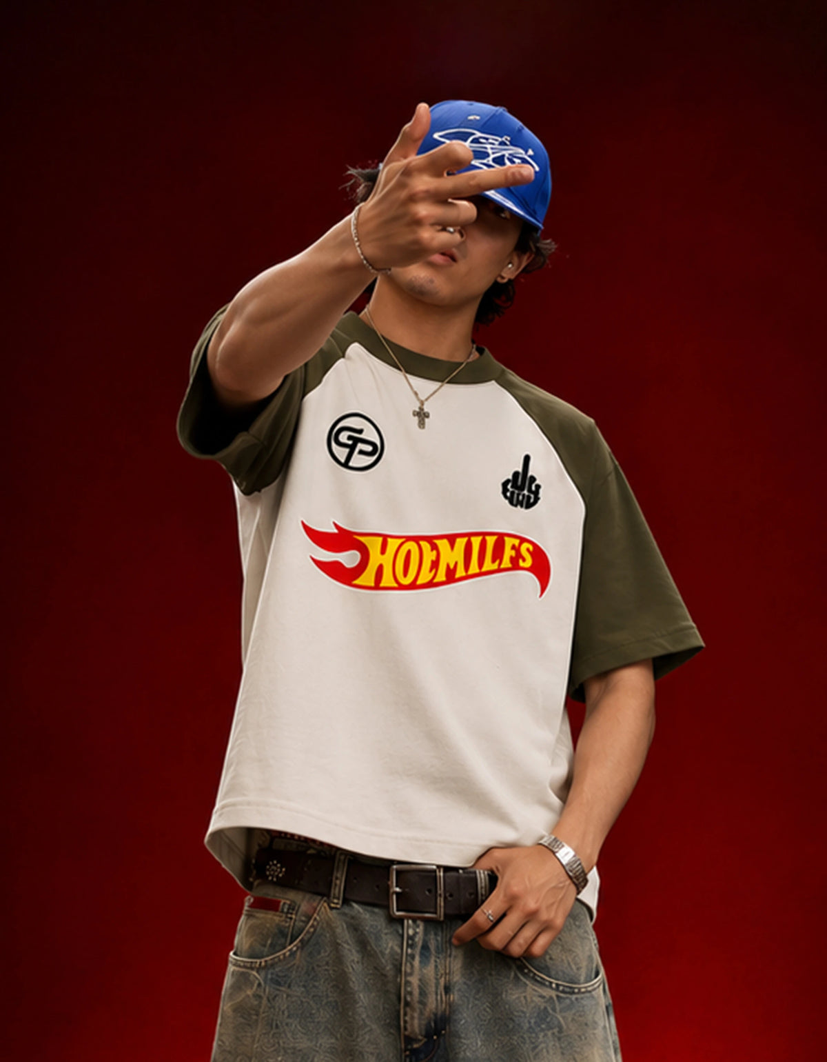 Hotmilfs Oversized Raglan